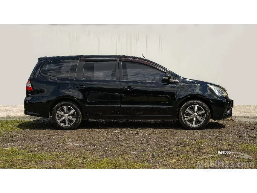 2017 Nissan Grand Livina XV MPV