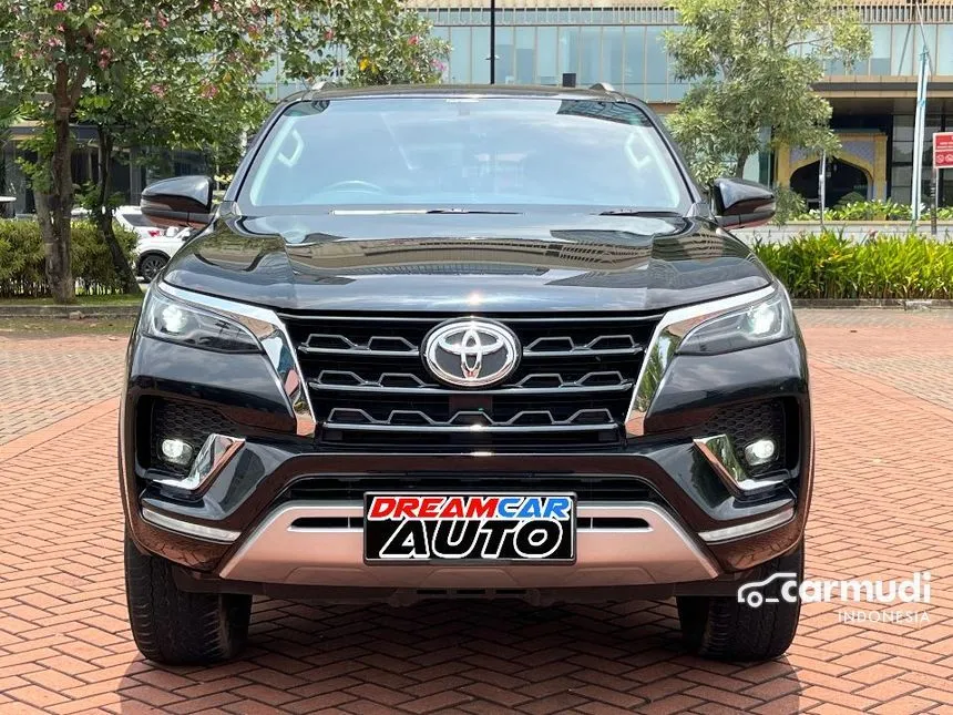 2022 Toyota Fortuner VRZ 4X2 SUV