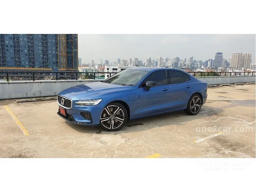 4wd Volvo R60 2021 Volvo S60 2.0 Recharge T8 R-Design 4WD Sedan AT for sale on One2car