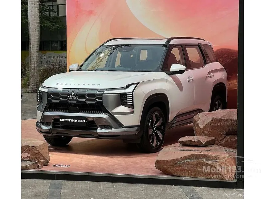 2026 Mitsubishi Destinator GLS SUV