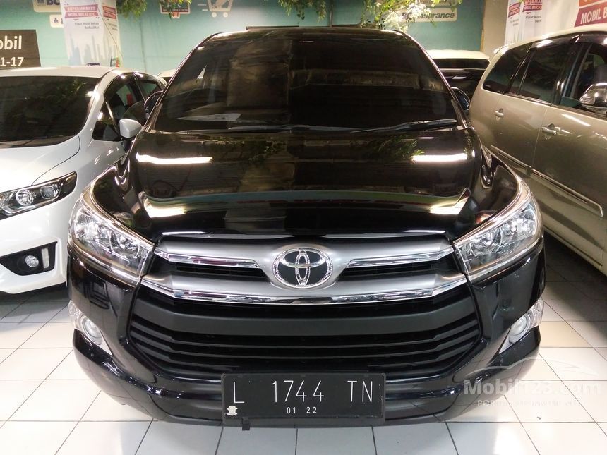 Jual Mobil Toyota Kijang Innova 2016 V 2.4 di Jawa Timur 