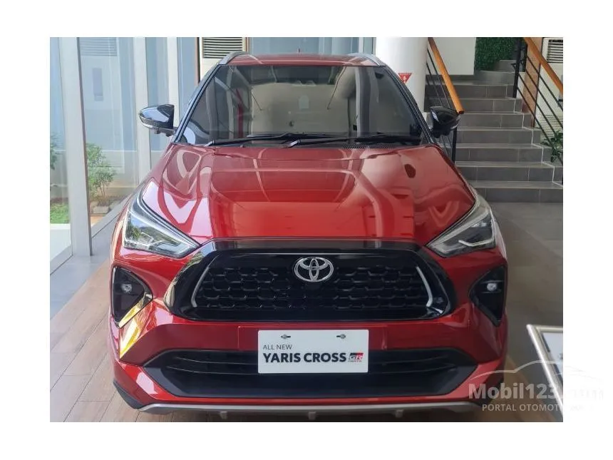 Jual Mobil Toyota Yaris Cross 2023 S GR Parts Aero Package 1.5 di DKI Jakarta Automatic Wagon Merah Rp 345.200.000