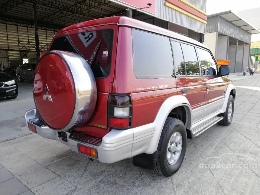 1994 Mitsubishi PAJERO GLS SUV