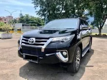 2016 Toyota Fortuner 2.4 VRZ SUV Hitam Diesel