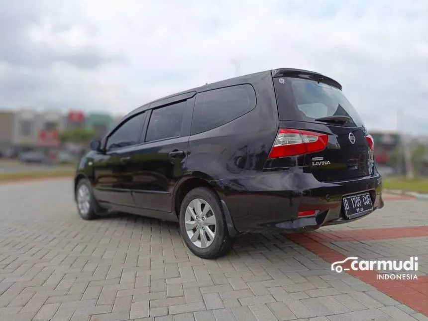 2015 Nissan Grand Livina XV MPV