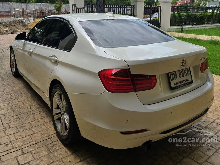 2013 BMW 320i Sport Sedan