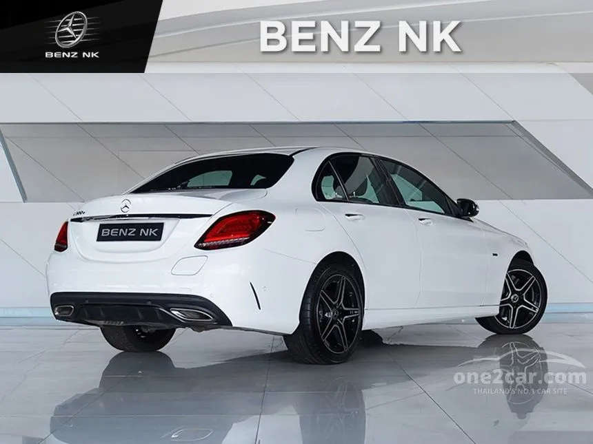 2020 Mercedes-Benz C300 e AMG Sport Sedan