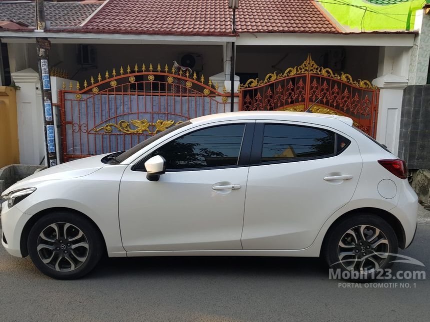 Jual Mobil Mazda 2 2015 GT 1.5 di DKI Jakarta Automatic 
