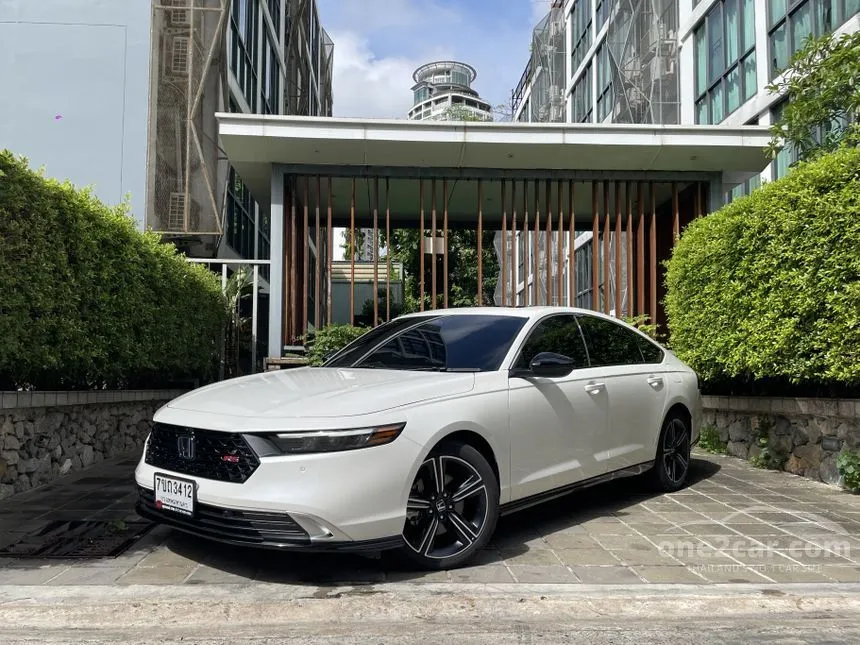 2025 Honda ACCORD e:HEV RS Sedan