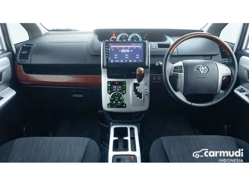 2016 Toyota NAV1 V Limited Welcab MPV