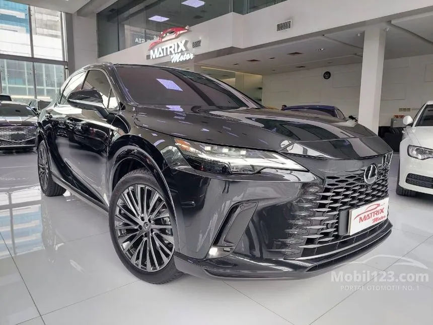 2023 Lexus RX350h Luxury Wagon