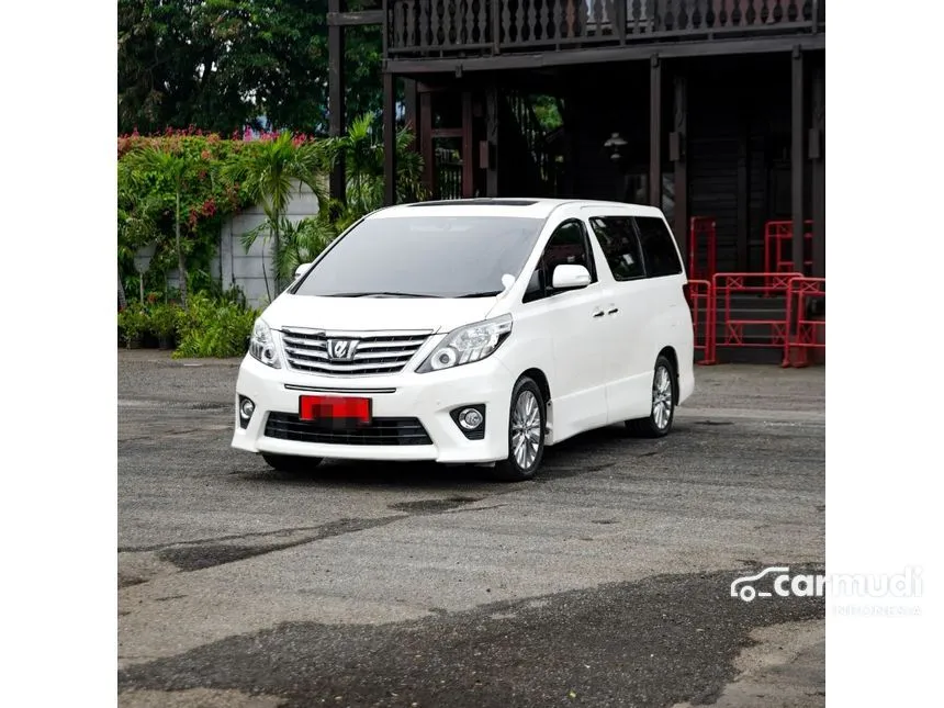 2014 Toyota Alphard SC MPV