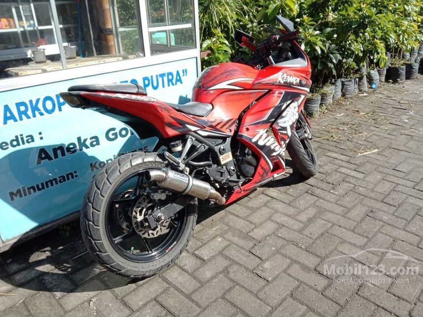 Jual Motor Kawasaki Ninja 2010 0.3 Di Jawa Timur Manual Others Merah Rp ...