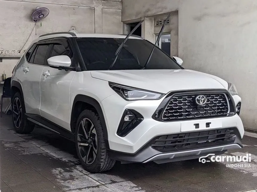 2023 Toyota Yaris Cross S Wagon