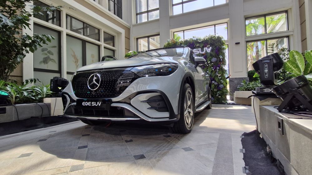 Resmi Meluncur di Indonesia, Mercedes-Benz EQE Versi SUV Dihargai Rp2,85 M