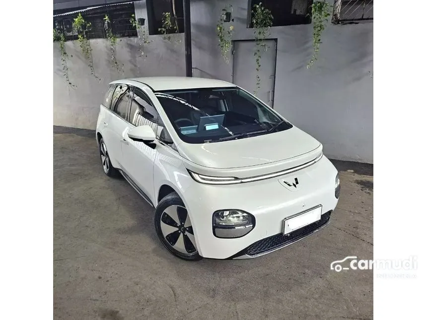 2024 Wuling Cloud EV EV Hatchback