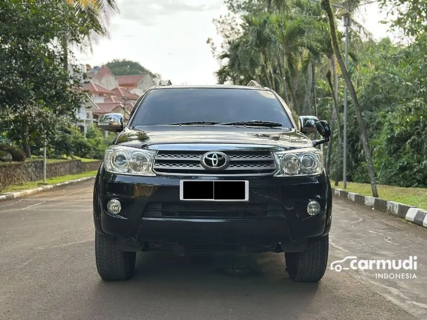 2011 Toyota Fortuner G Lux SUV