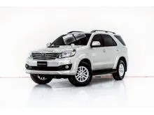 2014 Toyota FORTUNER 2.5 (ปี 12-15) V SUV