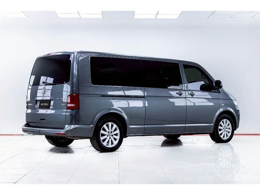 2014 Volkswagen CARAVELLE TDi Van