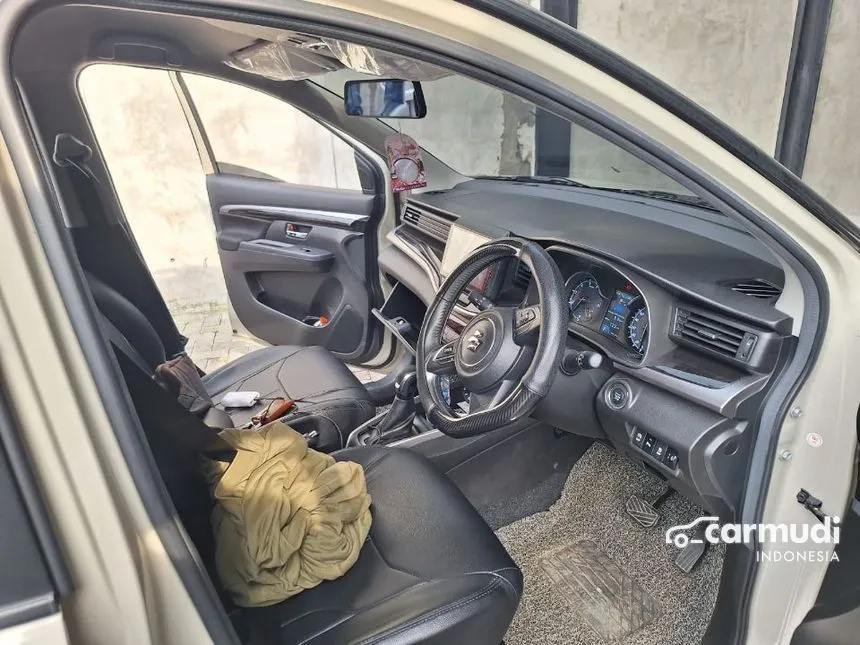 2023 Suzuki XL7 Alpha Hybrid SUV