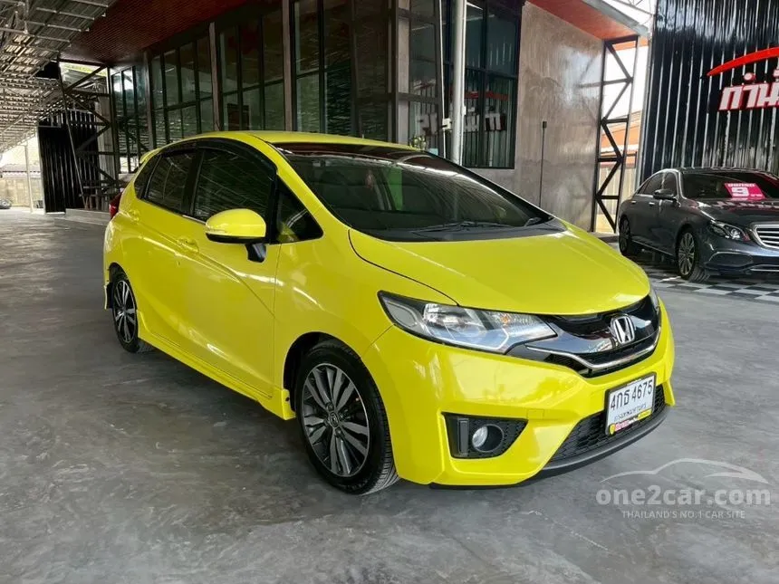 2015 Honda JAZZ SV+ Hatchback