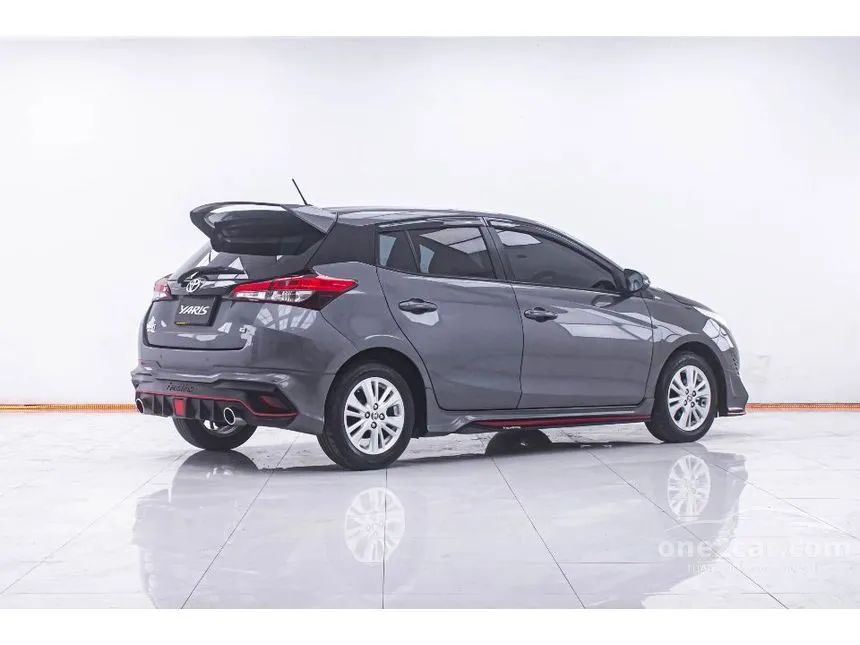 2018 Toyota YARIS E Hatchback