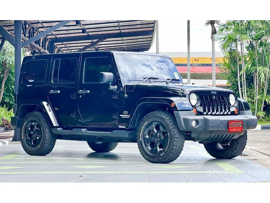 2013 Jeep WRANGLER Unlimited V6 SUV
