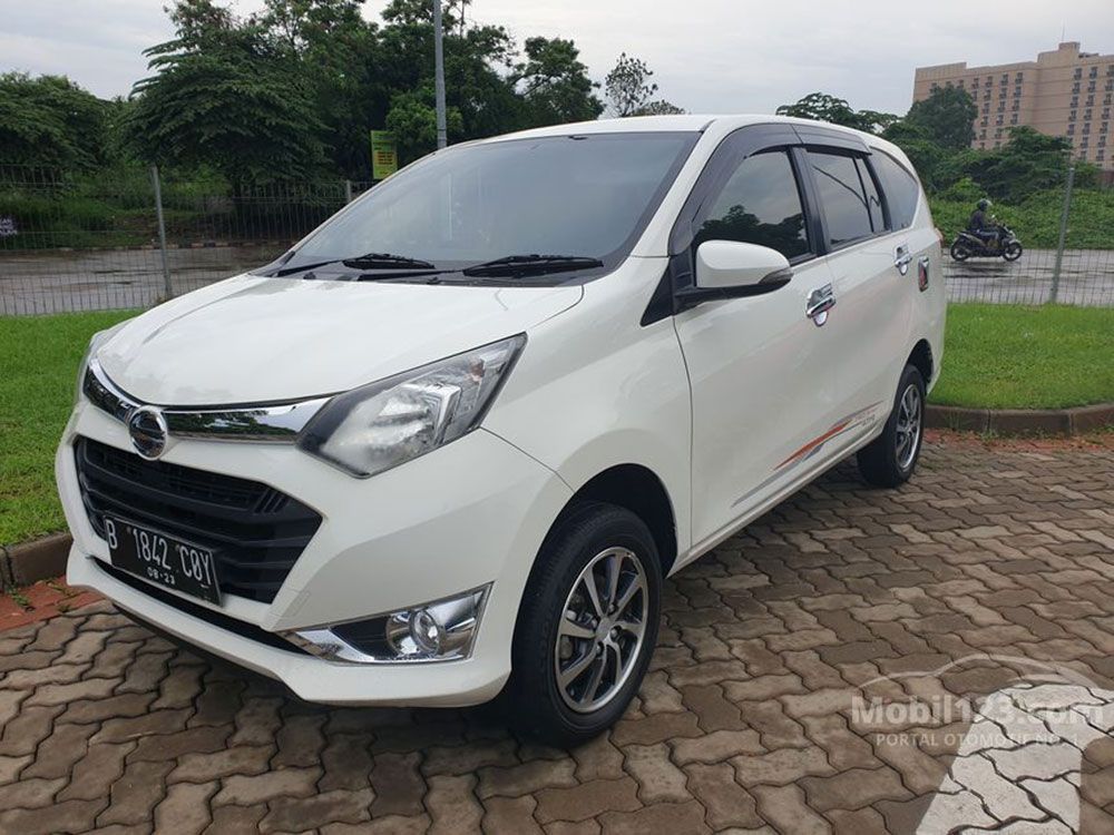 Daihatsu Sigra Bekas Murah dan Siap Pakai