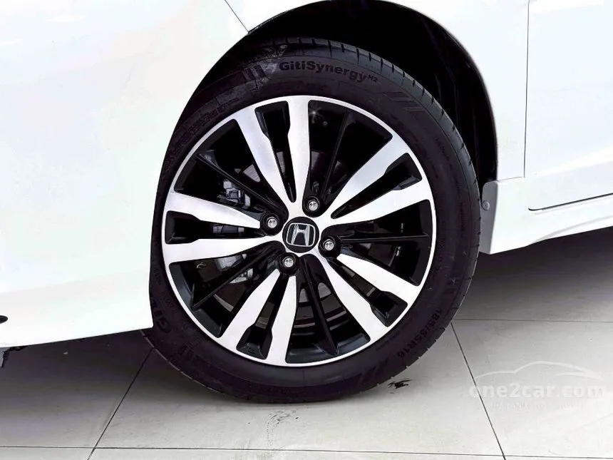 2018 Honda JAZZ RS Hatchback