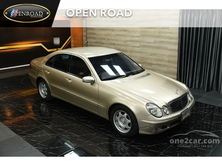 2004 Mercedes-Benz E220 Classic CDI Sedan