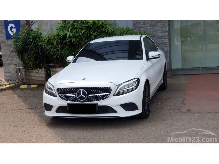 2019 Mercedes-Benz C200 EQ Boost Avantgarde Line Sedan