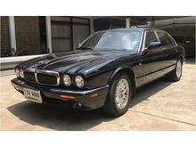 2002 Jaguar XJ8 3.2 (ปี 97-08) Sedan AT