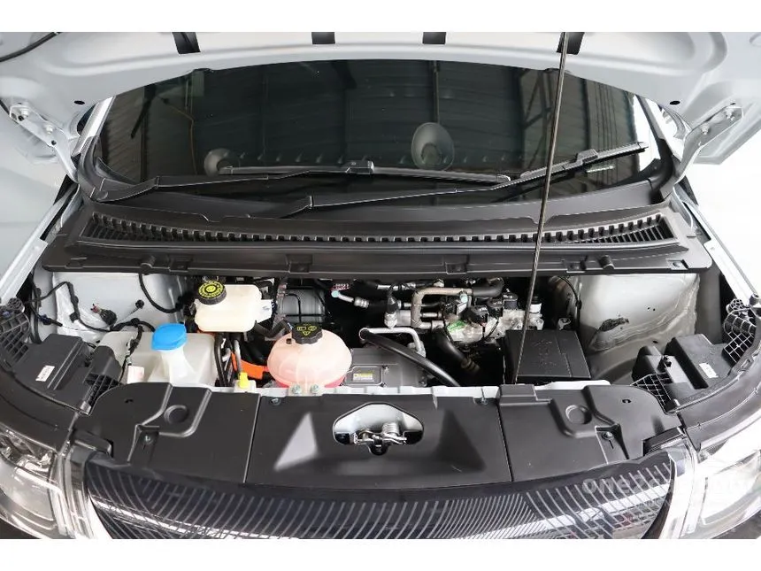 2024 BYD Dolphin Standard Range Hatchback