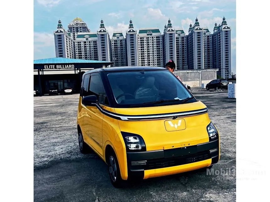 Jual Mobil Wuling EV 2024 Air ev Charging Pile Long Range di DKI Jakarta Automatic Hatchback Kuning Rp 252.900.000