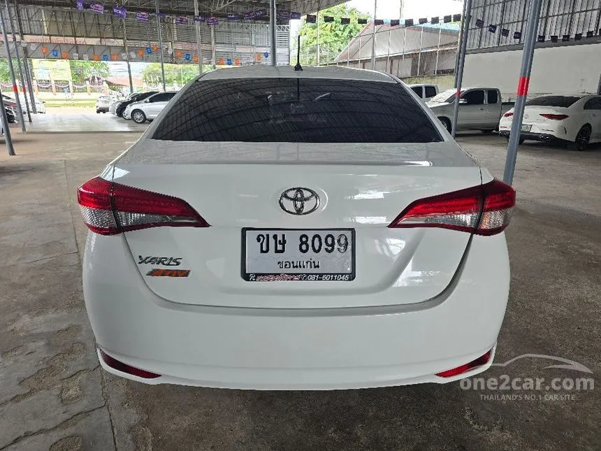 2022 Toyota Yaris Ativ Entry Sedan