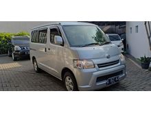 DAIHATSU Grandmax 1.5 MT ACPS mb 2014 Silver Metalik Manual Dp 12jt