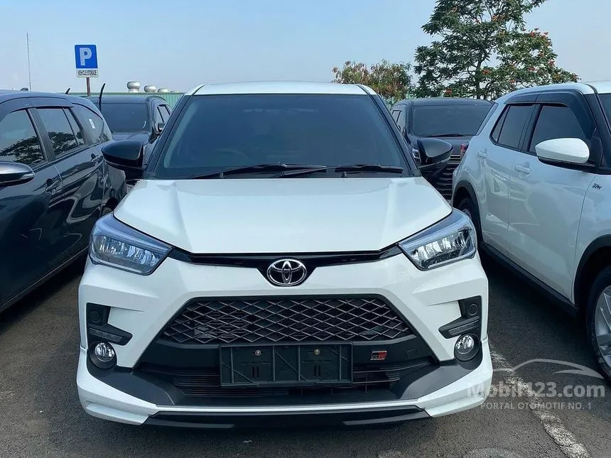 Jual Mobil Toyota Raize 2024 GR Sport 1.0 di Kalimantan Selatan Automatic Wagon Putih Rp 233.300.000