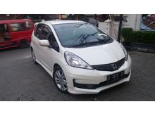 2011 Honda Jazz Putih 1.5 RS Hatchback