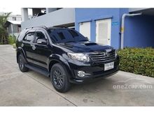 2015 Toyota Fortuner 2.5 (ปี 12-15) V SUV AT