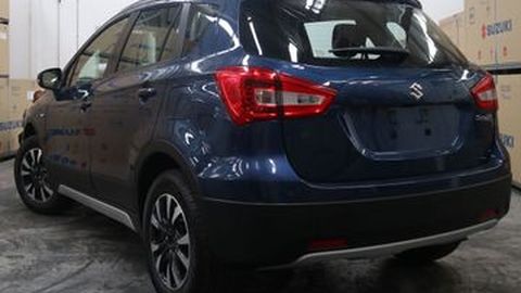 Ingin Test Drive Suzuki SX4 S-Cross Facelift, Silakan Kunjungi Dealer