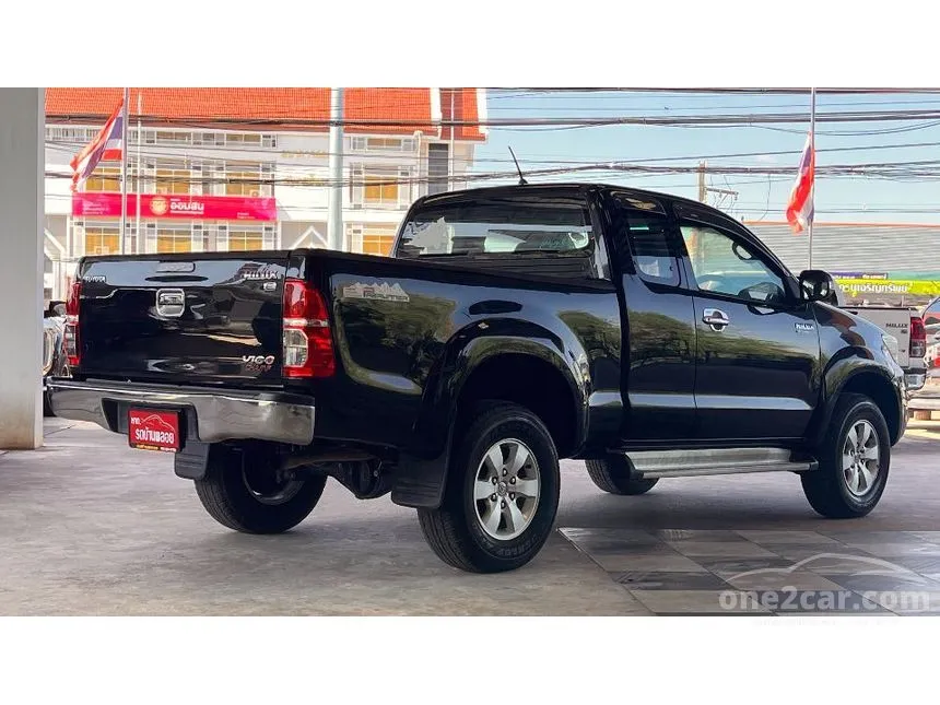2014 Toyota HILUX VIGO Champ E Prerunner Smart Cab ABS Pickup