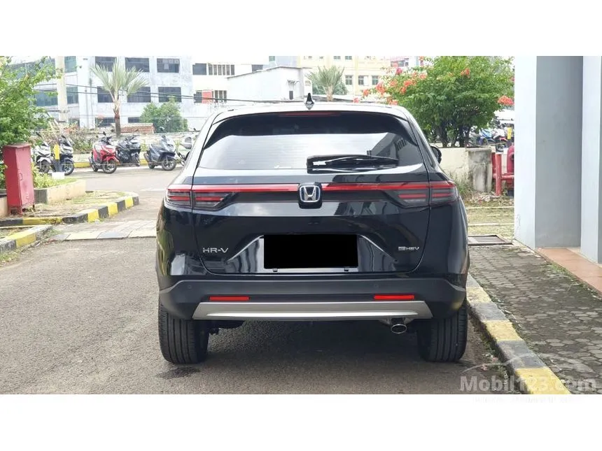 2025 Honda HR-V e:HEV SUV