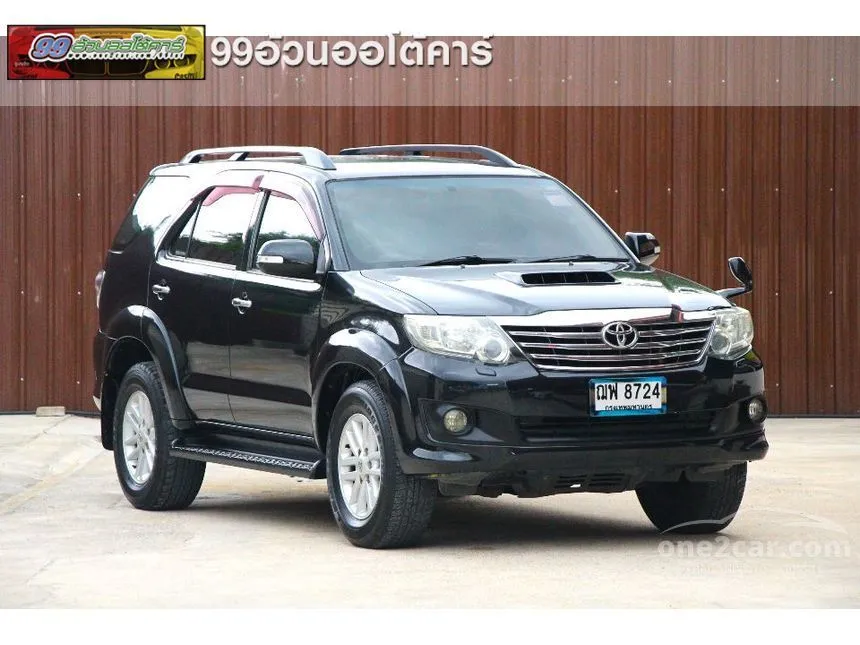 2012 Toyota FORTUNER V SUV