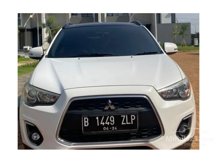 Jual Mobil Mitsubishi Outlander Sport 2014 PX 2.0 di Jawa Barat Automatic SUV Putih Rp 160.000.000