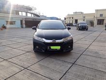 2015 Honda City 1.5 E Sedan matic hitam dp42jtan saja