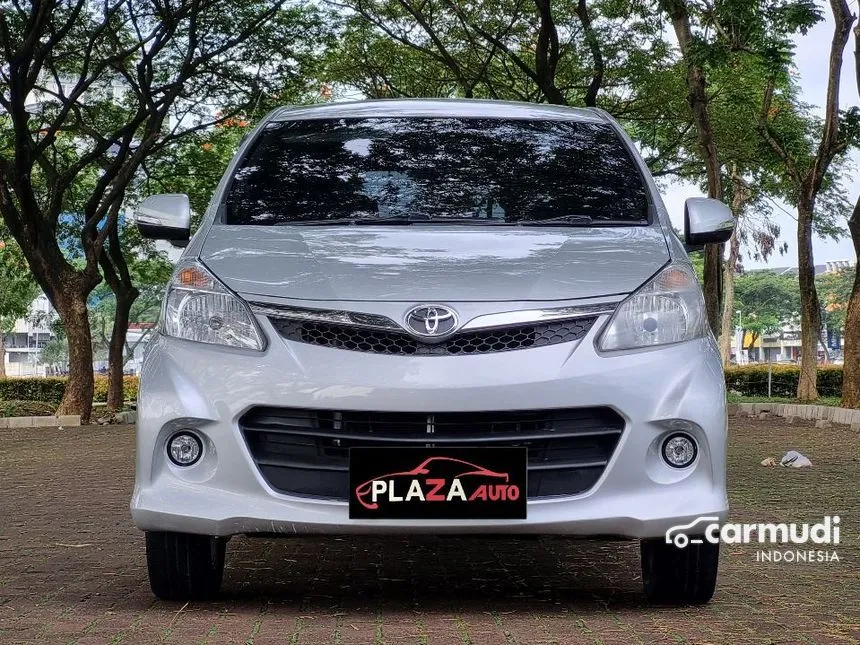 2012 Toyota Avanza Veloz MPV