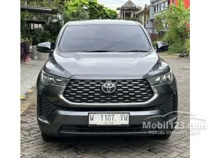 2022 Toyota Kijang Innova Zenix 2.0 V (Premium Color) MPV UNIT TERAWAT SIAP PAKAI