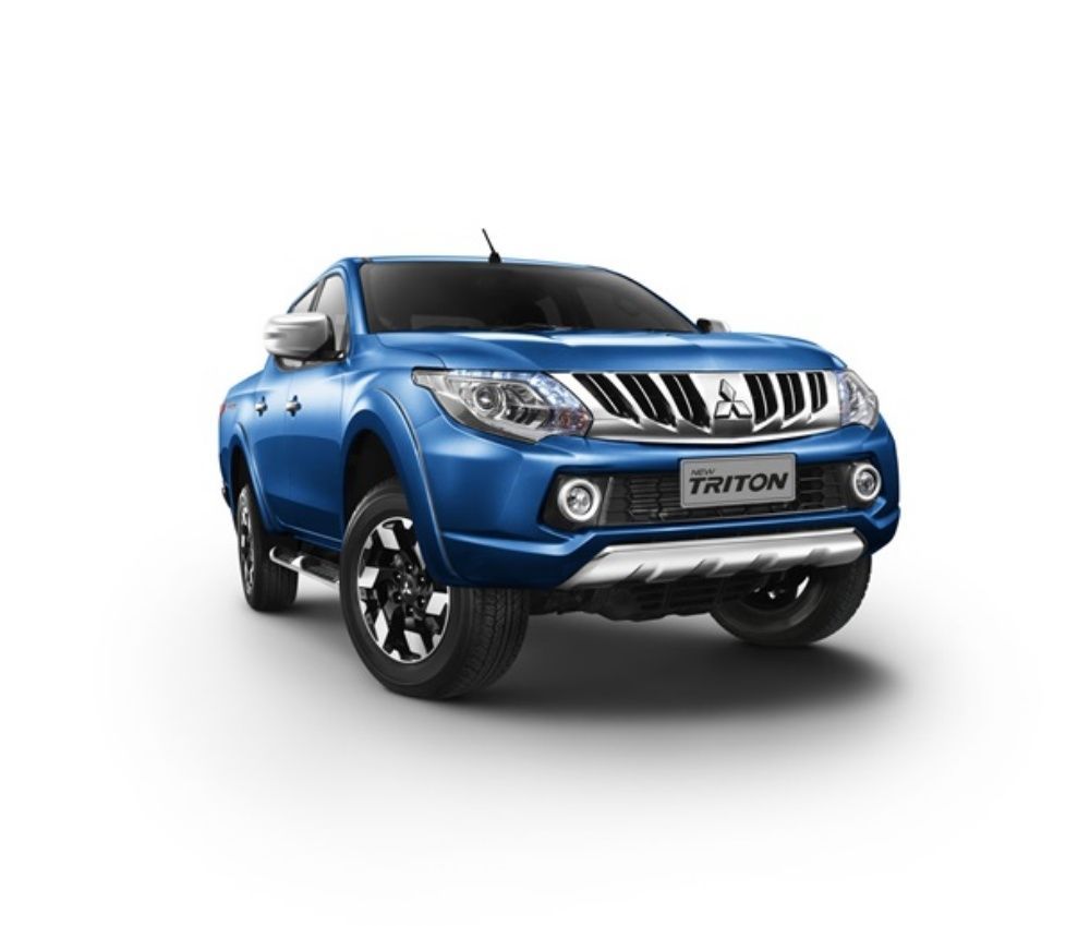 Mitsubishi Triton รุ่นแต่งเติมเสริมออพชั่นราคาเกียร์ธรรมดาเริ่ม 8.44 แสนบาท