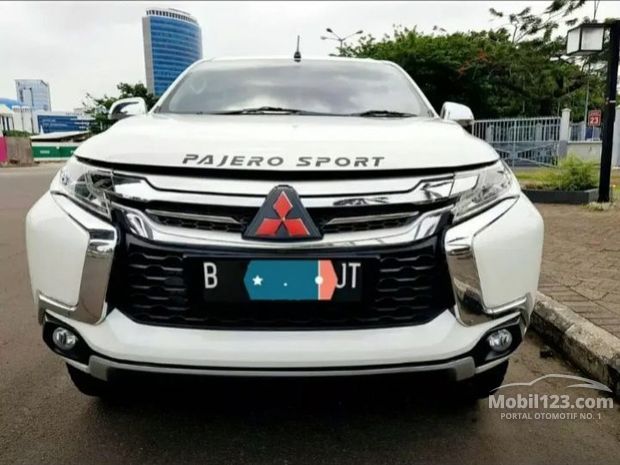 Mitsubishi Pajero  Sport Mobil  bekas  dijual di  Dki jakarta  