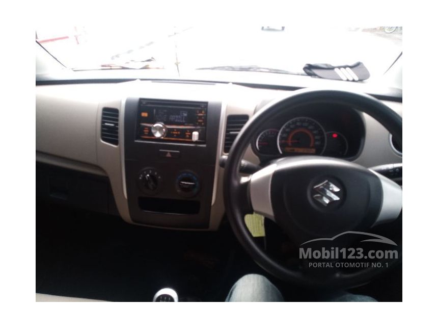 2014 Suzuki Karimun Wagon R GX Wagon R Hatchback